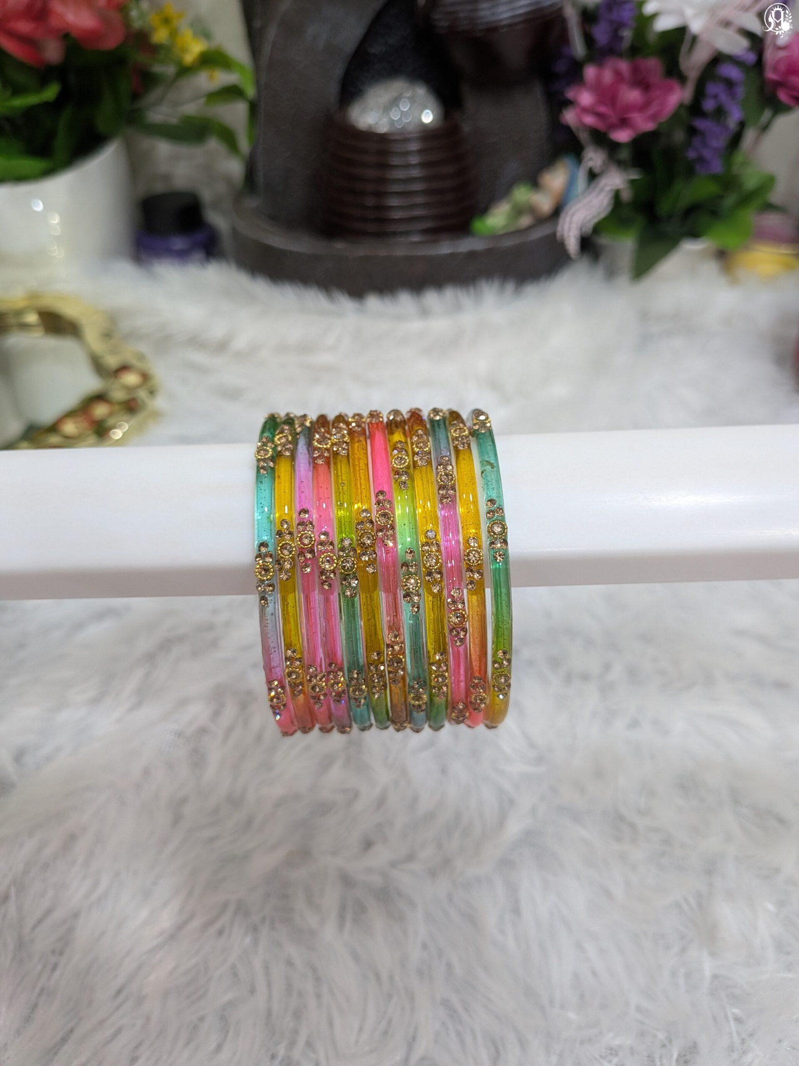 Aadhira Gold Stone Bangles - Image 10