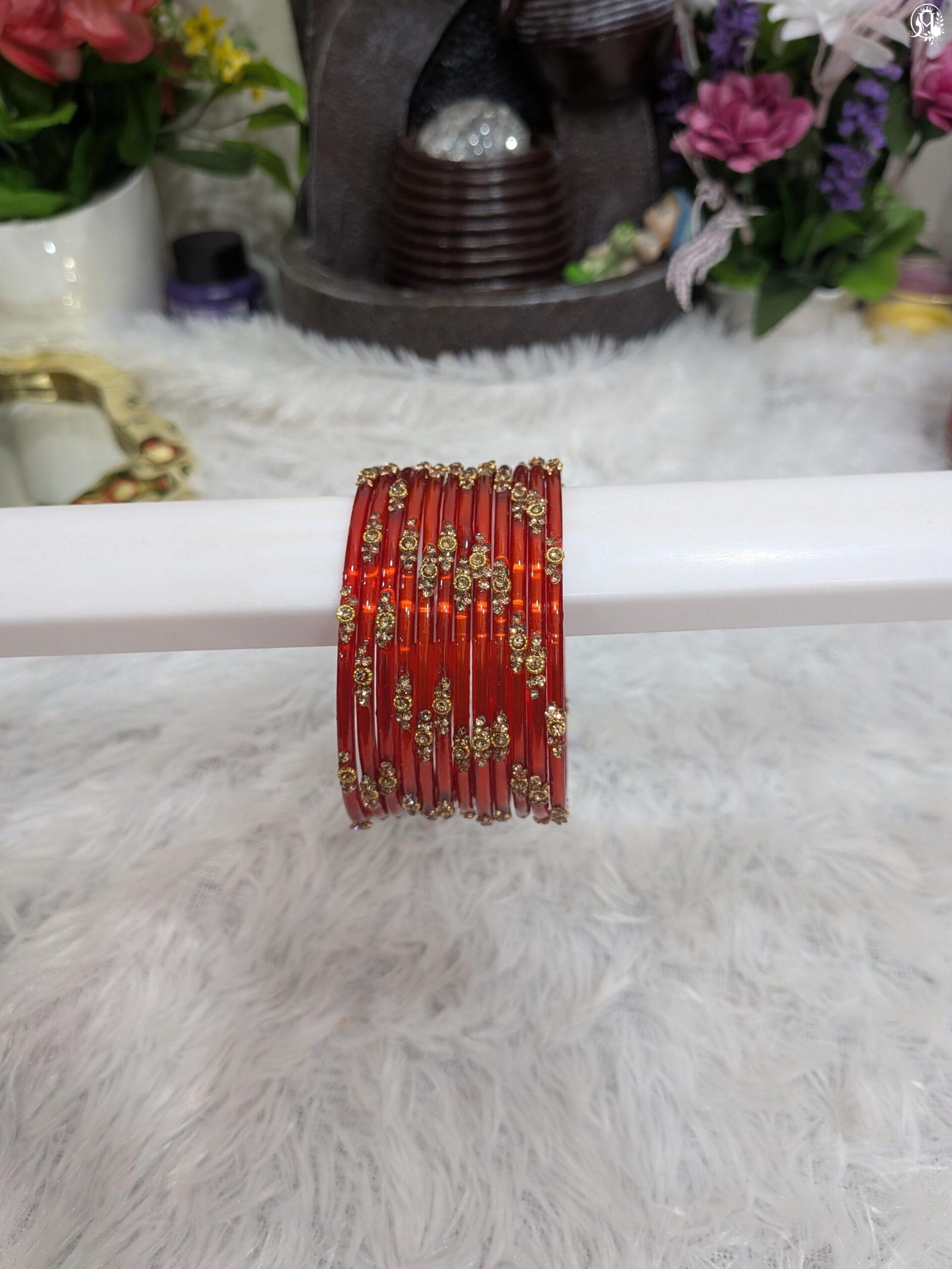 Aadhira Gold Stone Bangles - Image 3