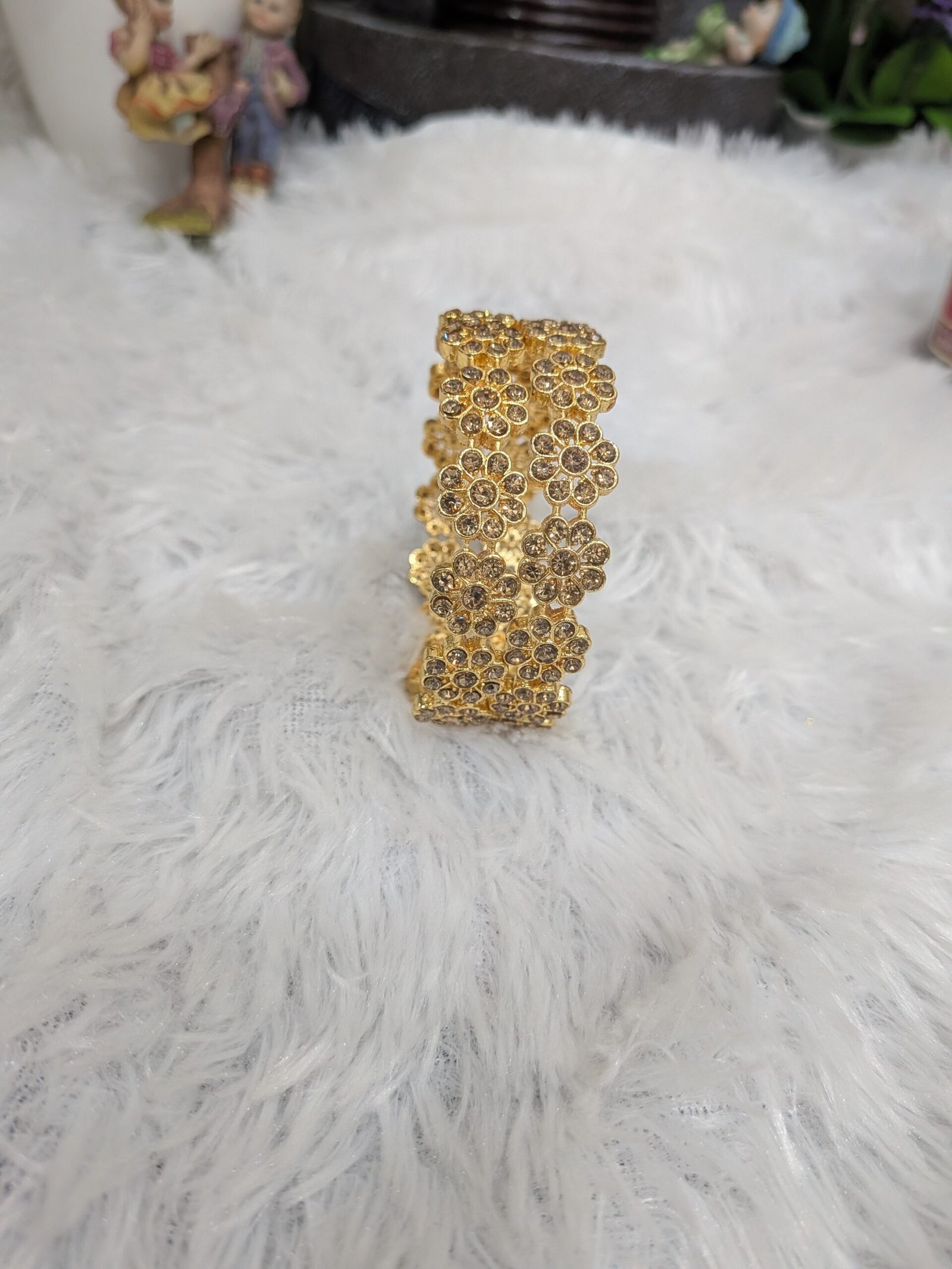Antique Gold Crystal Floral Bangle - Image 3