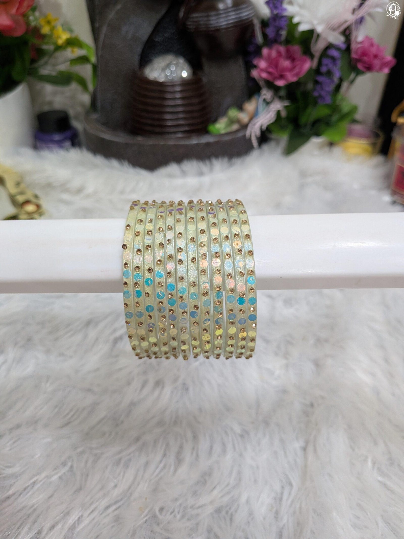 Chamki Stone Glass Bangles - Image 4