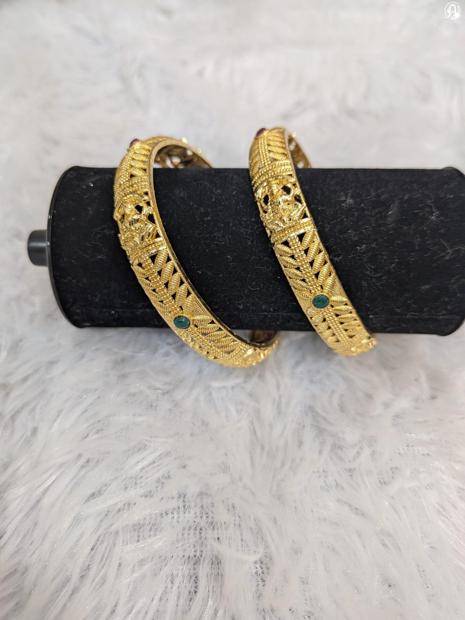 Goddess Lakshmi Mesh Temple Bangles