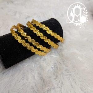 Gold Polished Leaf Design Bangle