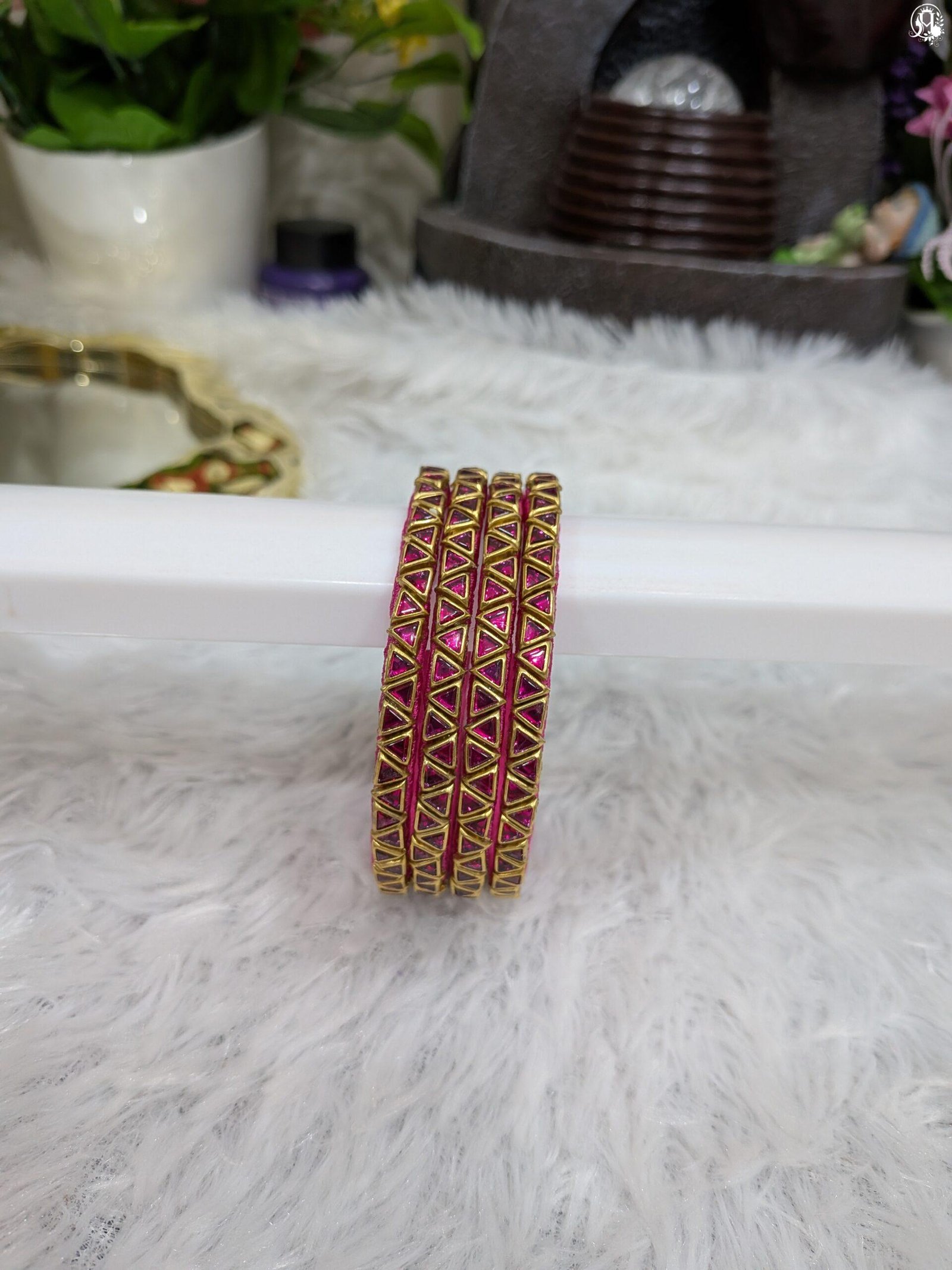 Handmade Silkthread Kundan bangles "Four Cut"