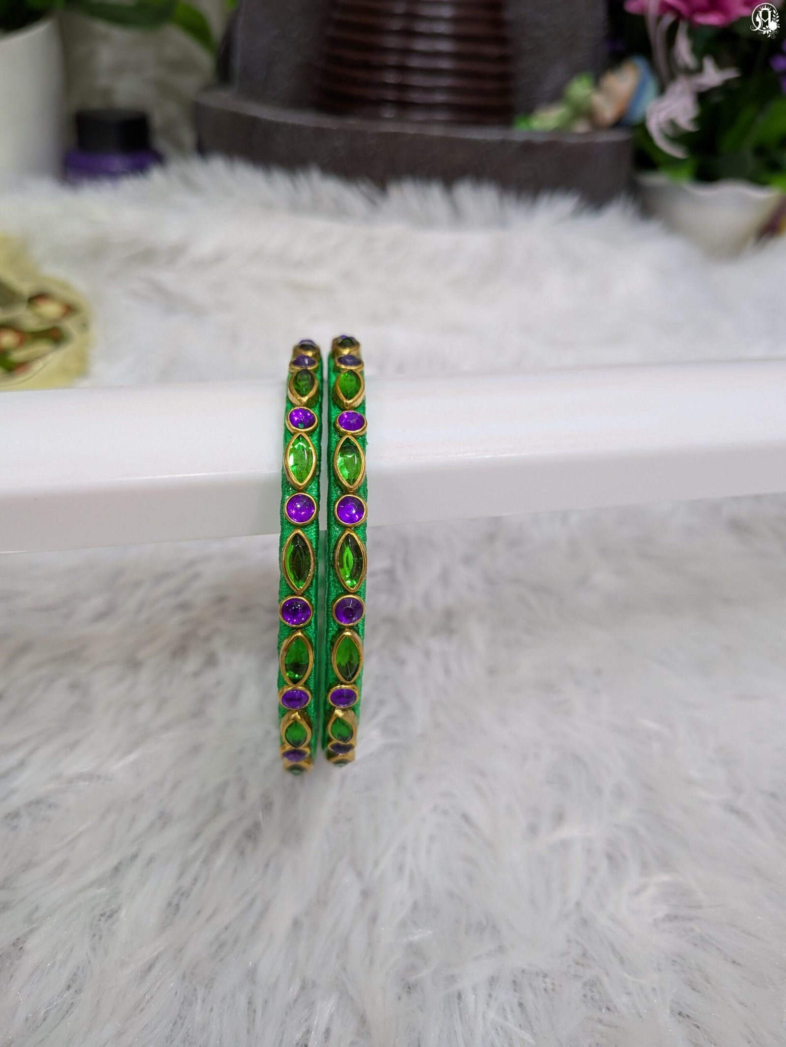 Handmade Silkthread Kundan bangles "Four Cut" - Image 2