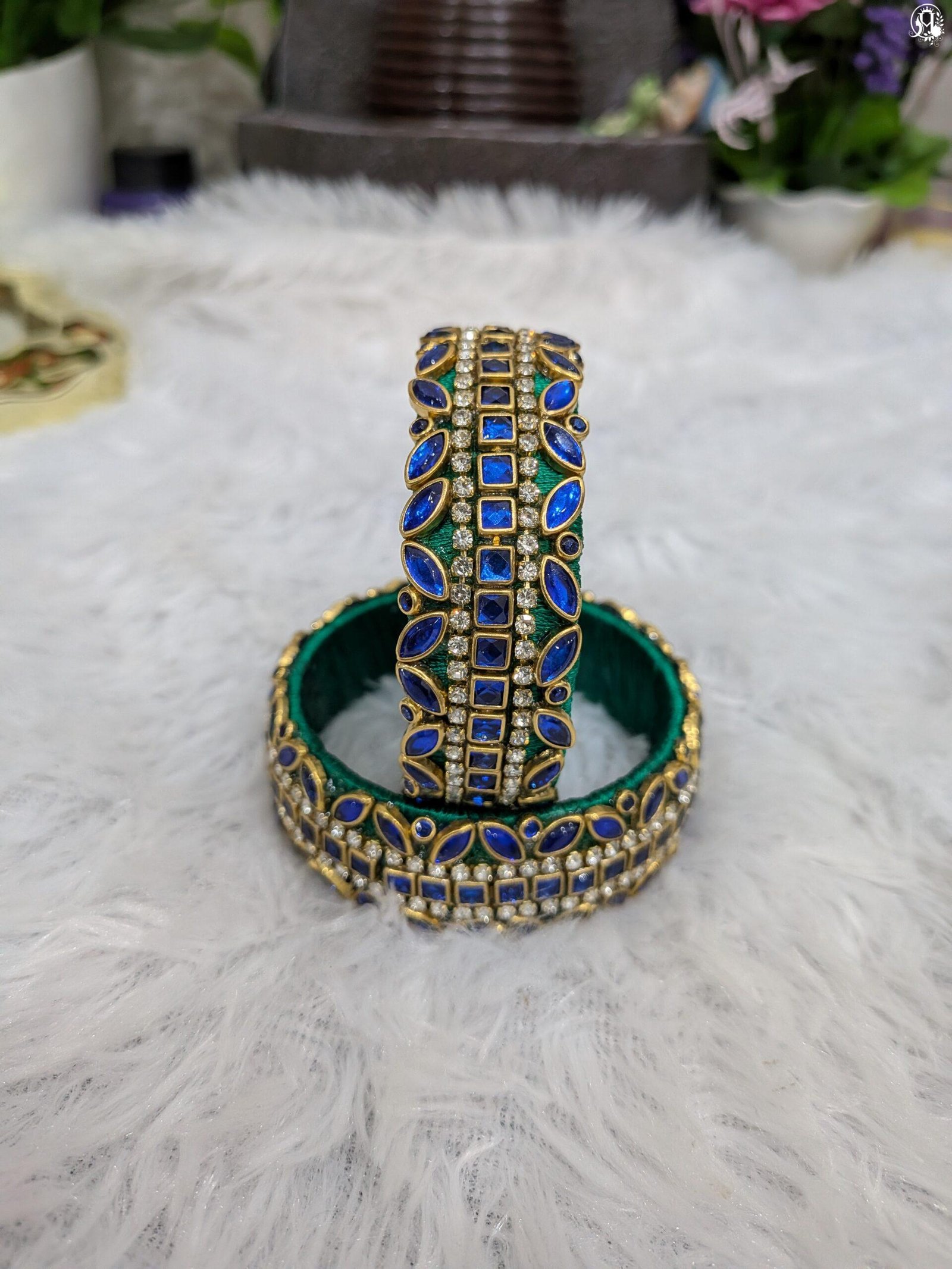 Handmade Silkthread Kundan Bangles "One Cut"