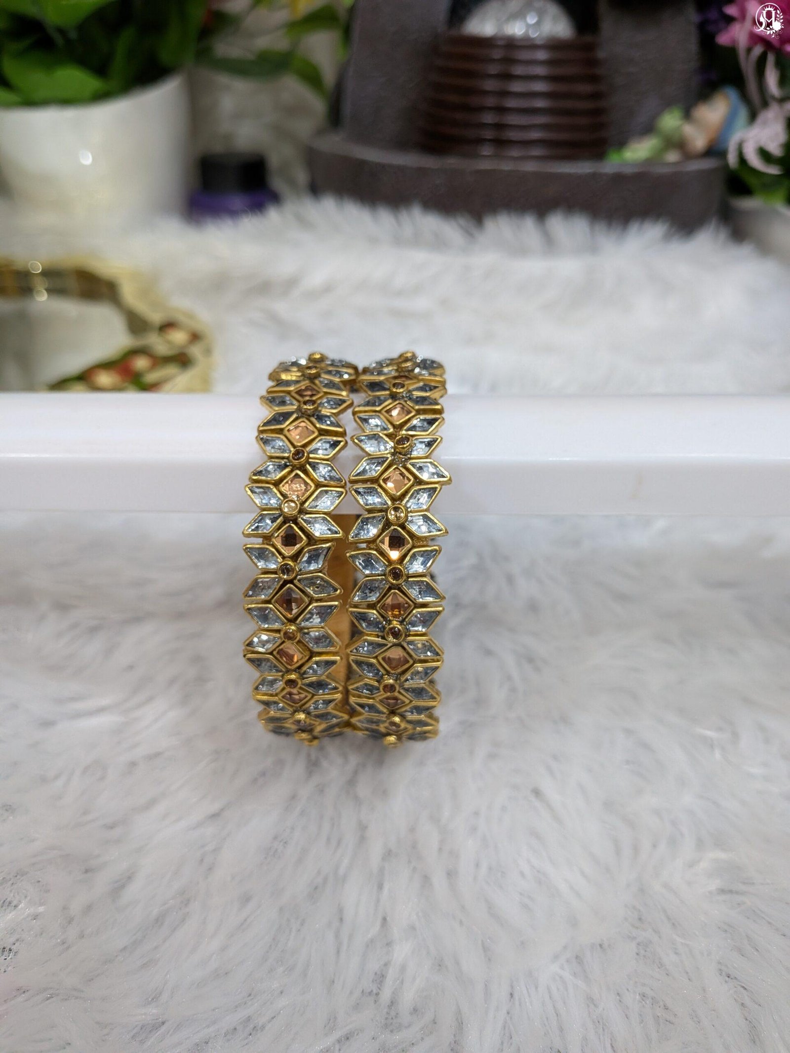 Handmade Silkthread Kundan Bangles "Two cut"