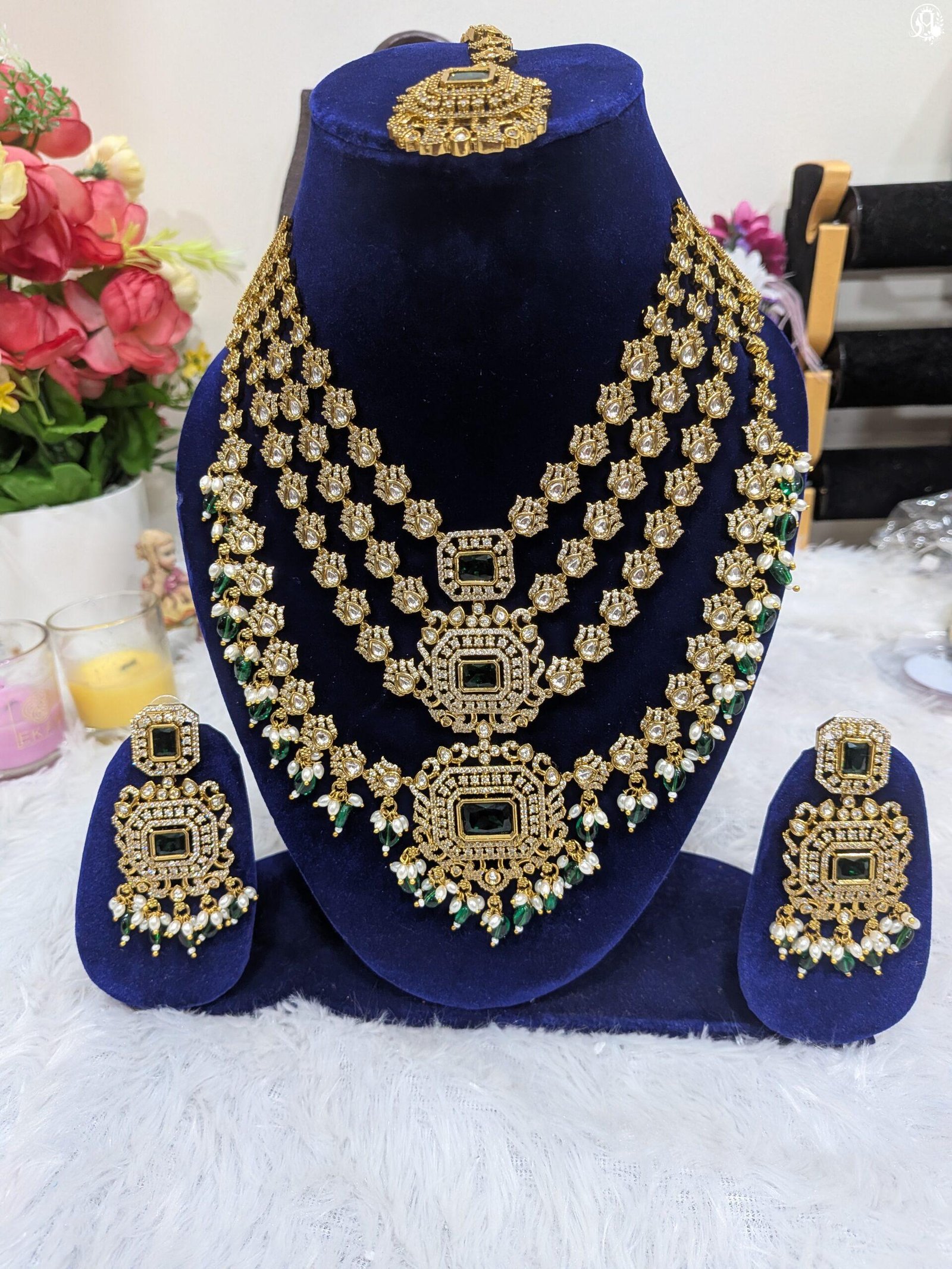 Gold-Plated Antique Cubic Zirconia (CZ) Kundan Step Necklace Set with Emerald & Pearl Drops